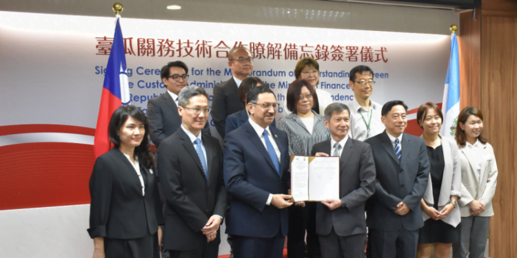 Taiwán y Guatemala estrechan cooperación técnica aduanera para mejorar comercio bilateral