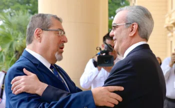 Bernardo Arévalo recibe el respaldo del presidente de República Dominicana