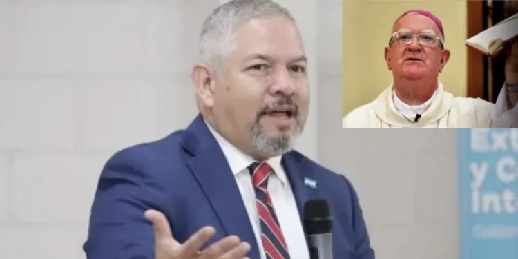 Canciller hondureño choca con arzobispo y se pelea con exsacerdote