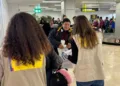 Exiliados nicaragüenses son recibidos en España tras ser admitidos en el programa Movilidad Segura.