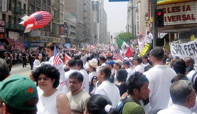 Unas 42 millones de personas hablan español en sus casas en Estados Unidos.