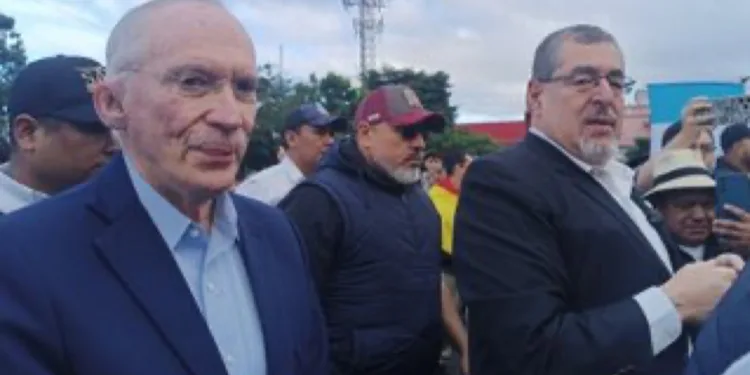 Abogado Edmond Mulet pide una “buena transición” por el bien de Guatemala