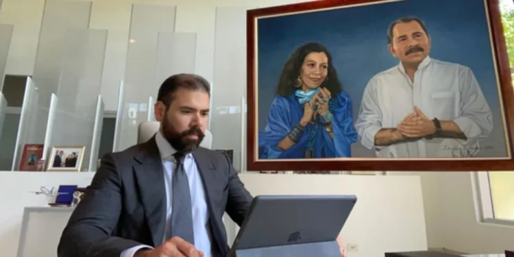 Dictador de Nicaragua concede nuevos poderes de canciller a su hijo