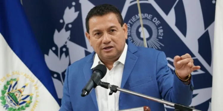 Salvadoreños podrán incorporarse laboralmente a Costa Rica gracias a un acuerdo bilateral