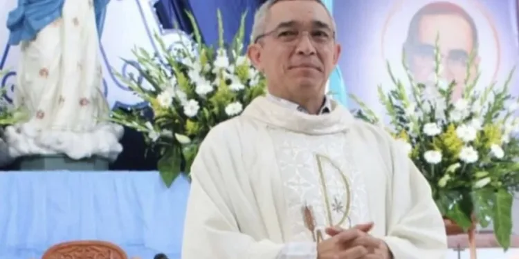 El Papa nombra nuevo arzobispo auxiliar de San Salvador