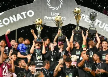 El Saprissa se corona campeón en Costa Rica