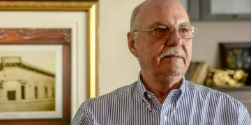 Ordenan arresto de expresidente salvadoreño Cristiani y exdiputados por “encubrir” a responsables de masacre