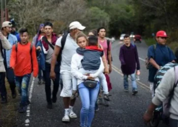 Honduras dará paso libre a migrantes irregulares a partir del 31 de diciembre