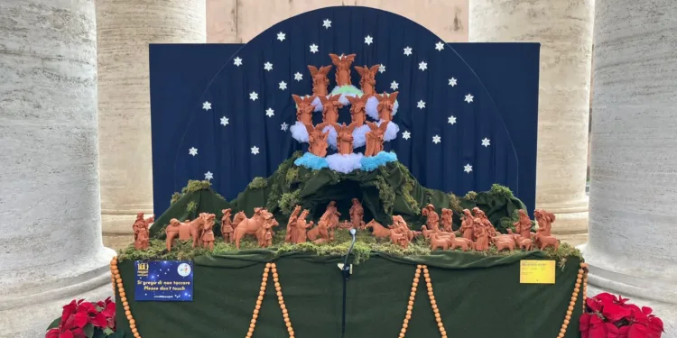 Un pesebre guatemalteco está entre los 100 que se exhiben en el Vaticano