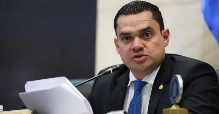 Diputados del Partido Nacional llegarán a sesión del Congreso de Honduras a cuidar sus curules