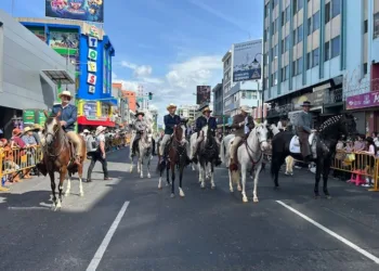 El Tope Nacional: tradición, caballos, fiesta y caos vial en la capital de Costa Rica
