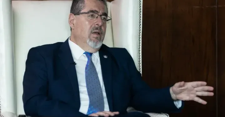 Comunidad internacional alza la voz en defensa de Bernardo Arévalo y la democracia guatemalteca