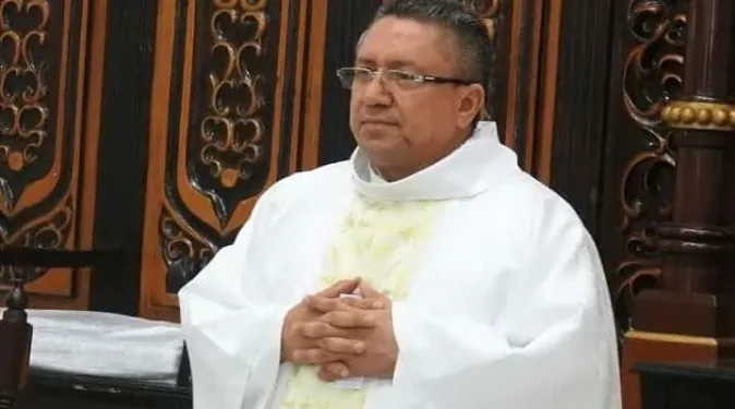 Dictadura de Nicaragua arresta a obispo católico que oró por el encarcelado monseñor Álvarez