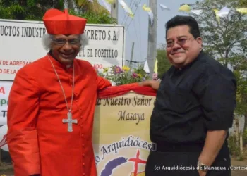 Dictadura de Nicaragua secuestra y amenaza a sacerdotes que oren por encarcelado obispo Álvarez