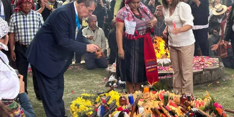 Presidente de Guatemala anuncia la creación de un “mecanismo efectivo” contra la corrupción