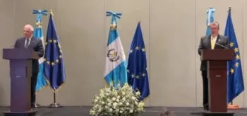 Arévalo insiste en que se acabará la tenebrosa época de la corrupción