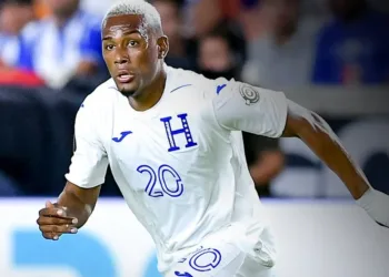 El hondureño Deybi Flores ficha con el Toronto FC de la MLS