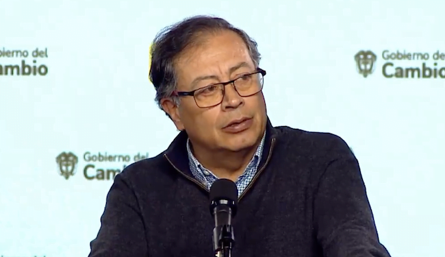 Presidente de Colombia pide no abandonar a Guatemala y respaldar a Arévalo