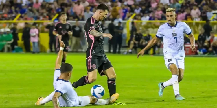 Selección salvadoreña empata sin goles con el Inter Miami de Messi