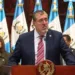 Fiscal general tiene falta de voluntad para cumplir la ley, dice presidente de Guatemala