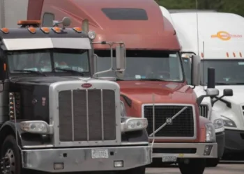 Guatemala enfrenta una escasez de pilotos para transporte pesado