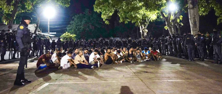 Gobierno de Guatemala reporta que encontró “call center criminal” en cárcel El Infiernito