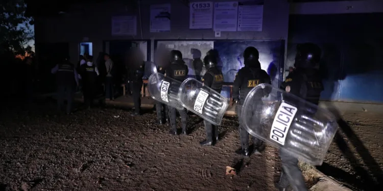 Autoridades guatemaltecas requisan la cárcel de máxima seguridad El Infiernito