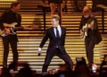 El cantante Luis Miguel de gira por la región.