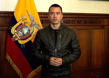 Presidente de Ecuador se desmarca de Bukele en lucha contra el narco