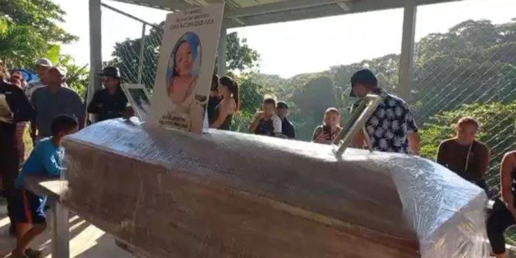 Canciller hondureño dice sí procede extradición de estadounidense que mató a 3 mujeres en Roatán