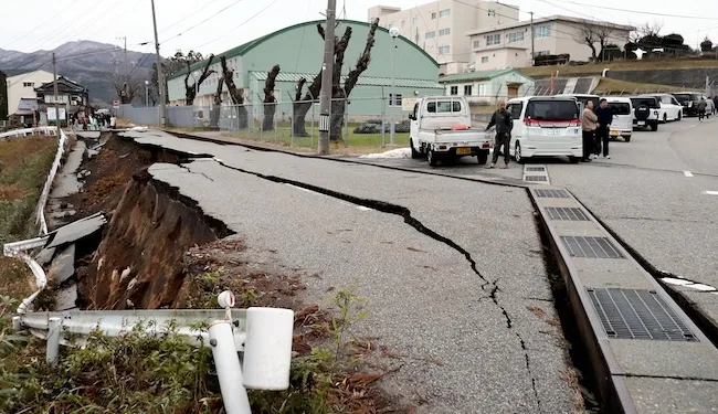 Violentos sismos en Japón provocan olas de tsunami