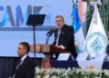 Presidente de Guatemala recuerda violencia y tensión que vivió la democracia tras las elecciones