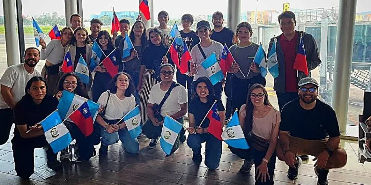 Taiwán continúa promoviendo sus becas universitarias para los guatemaltecos
