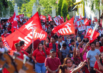El FMLN, la exguerrilla salvadoreña que gobernó entre 2009 y 2019, se queda sin diputados