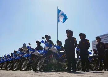 Arévalo despliega grupo policial contra las extorsiones