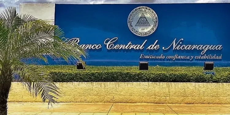 Nicaragua registra récord de $4,660 millones en remesas en 2023