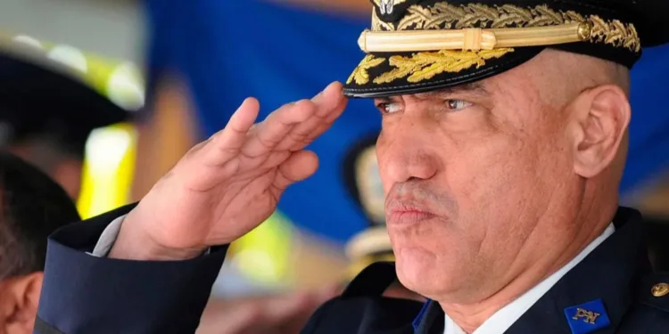 Exjefe policial de Honduras se declara culpable de un cargo de narcotráfico en EEUU