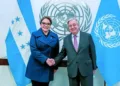La presidenta de Honduras, Xiomara Castro, junto al secretario general de la ONU, Antonio Guterres. La ONU continúa a la espera de que el gobierno hondureño establezca las condiciones para el funcionamiento de la CICIH.