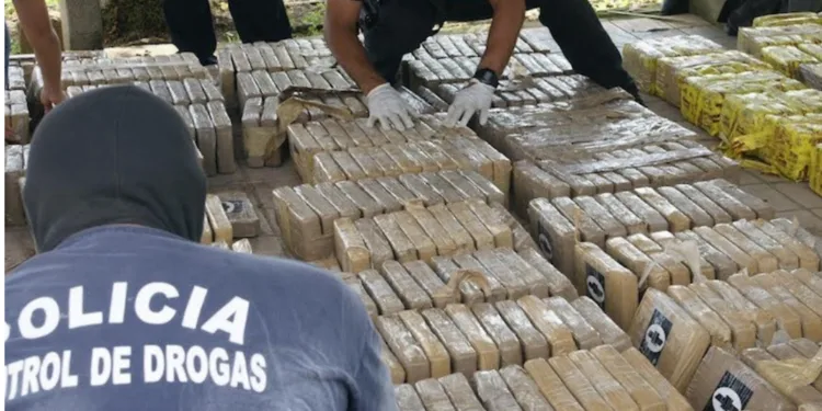 Costa Rica solicita apoyo de la Unión Europea para combatir el narcotráfico