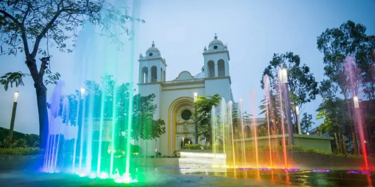 Los países centroamericanos tendrán el mejor desempeño de turismo en 2024