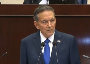 Presidente de Panamá dice que no ha tenido contacto con dictadura de Nicaragua por asilo de Martinelli