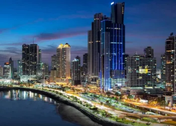 La inversión extranjera en Panamá no se recupera y cae un 39 % a septiembre de 2023