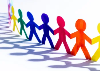 Gobierno de Bukele dice que sistema educativo salvadoreño no permitirá ideología de género