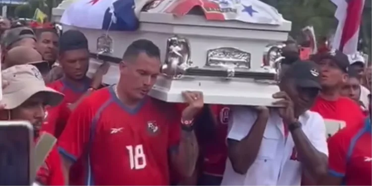 Miles de panameños le dicen adiós al “Matador” Tejada