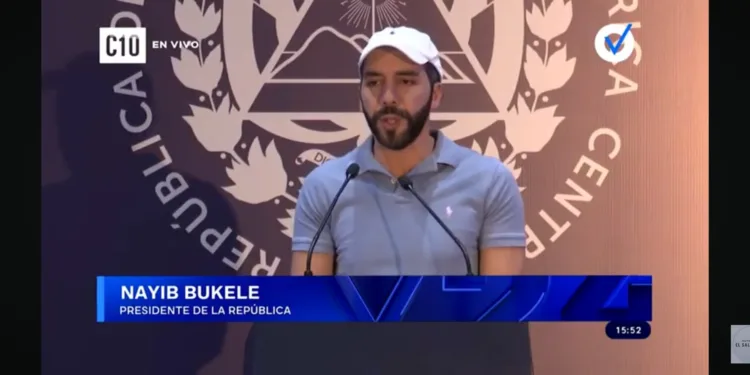 Presidente Bukele llama a los salvadoreños a votar a poco del cierre de urnas