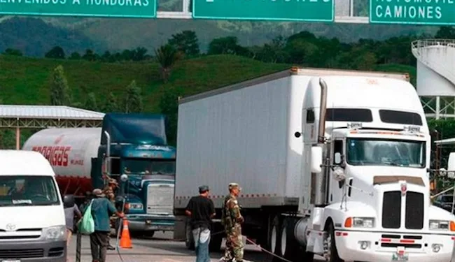 Transportistas de carga de Honduras amenazan con paro por crisis en códigos aduaneros