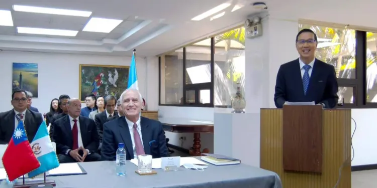 Taiwán se une a la Orden de Malta y a ONG estadounidense para cooperar con Guatemala