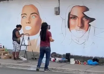 Condenan en Nicaragua a 5 años de cárcel a artistas que pintaban mural de Miss Universo