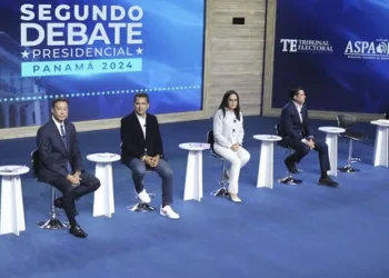 Segundo debate presidencial en Panamá marcado por jóvenes y la ausencia de Mulino