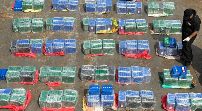 Decomisan en Honduras al menos 1.3 toneladas de cocaína